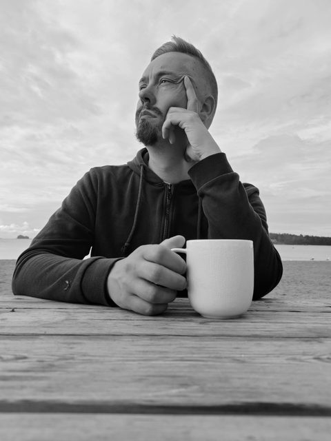 Joni Kosonen, Guitar Trainerin kitaransoiton opettaja
